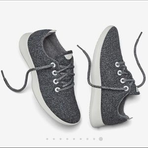 Allbirds wool runners size 9 grey